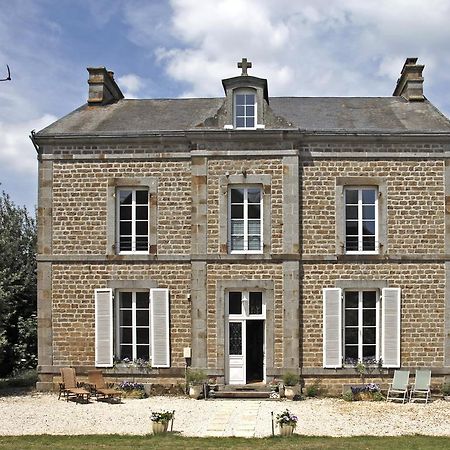 Le Presbytere Acomodação com café da manhã Saint-Bomer-les-Forges Exterior foto